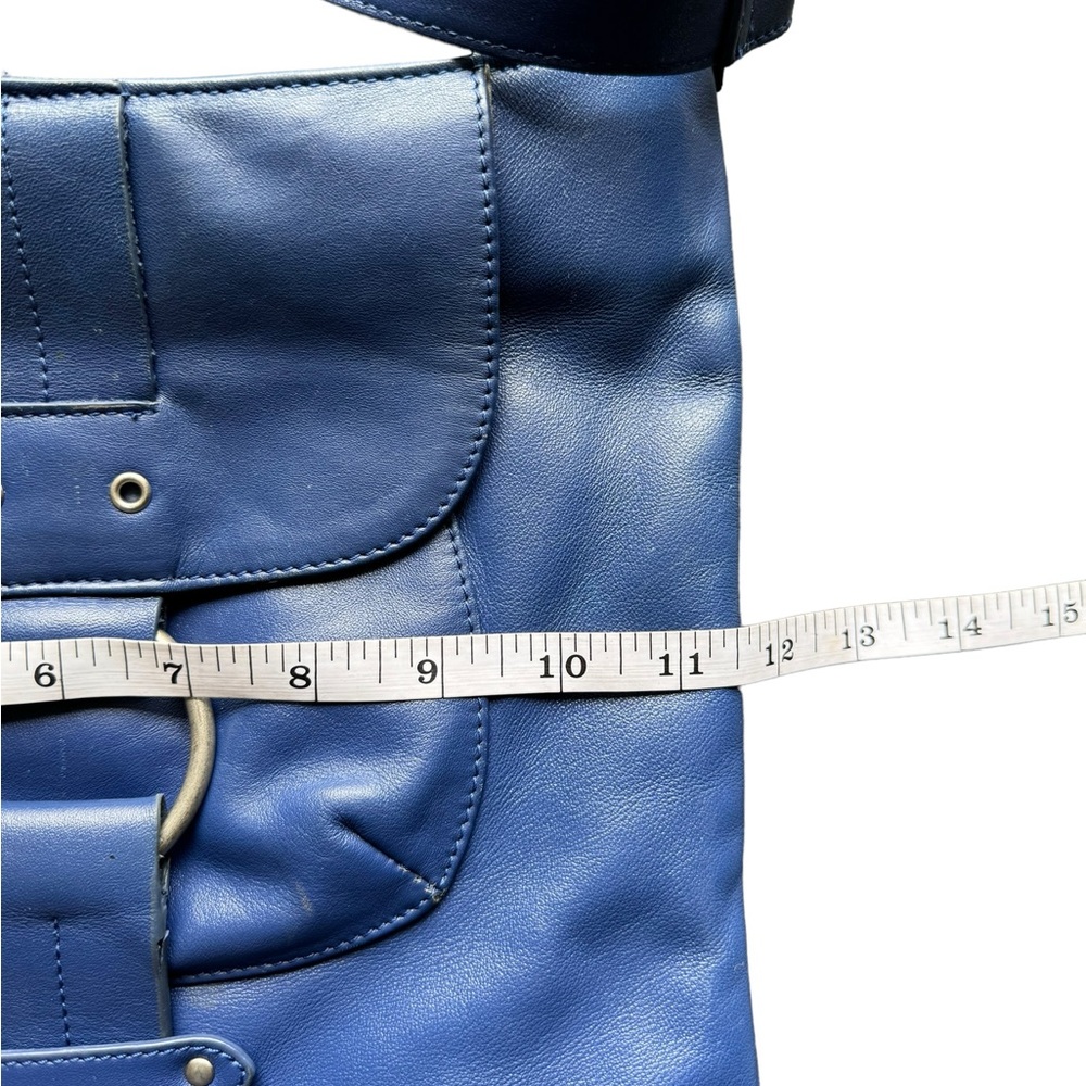 Bobo Leather Crossbody Bag - Picture 3 of 6